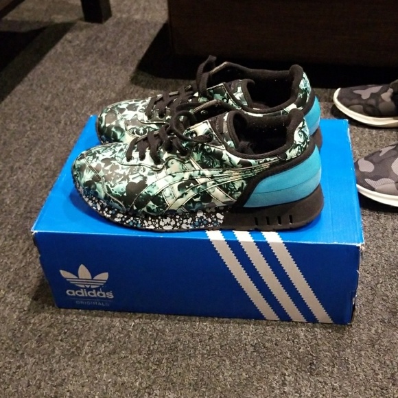 oni suka tiger shoes